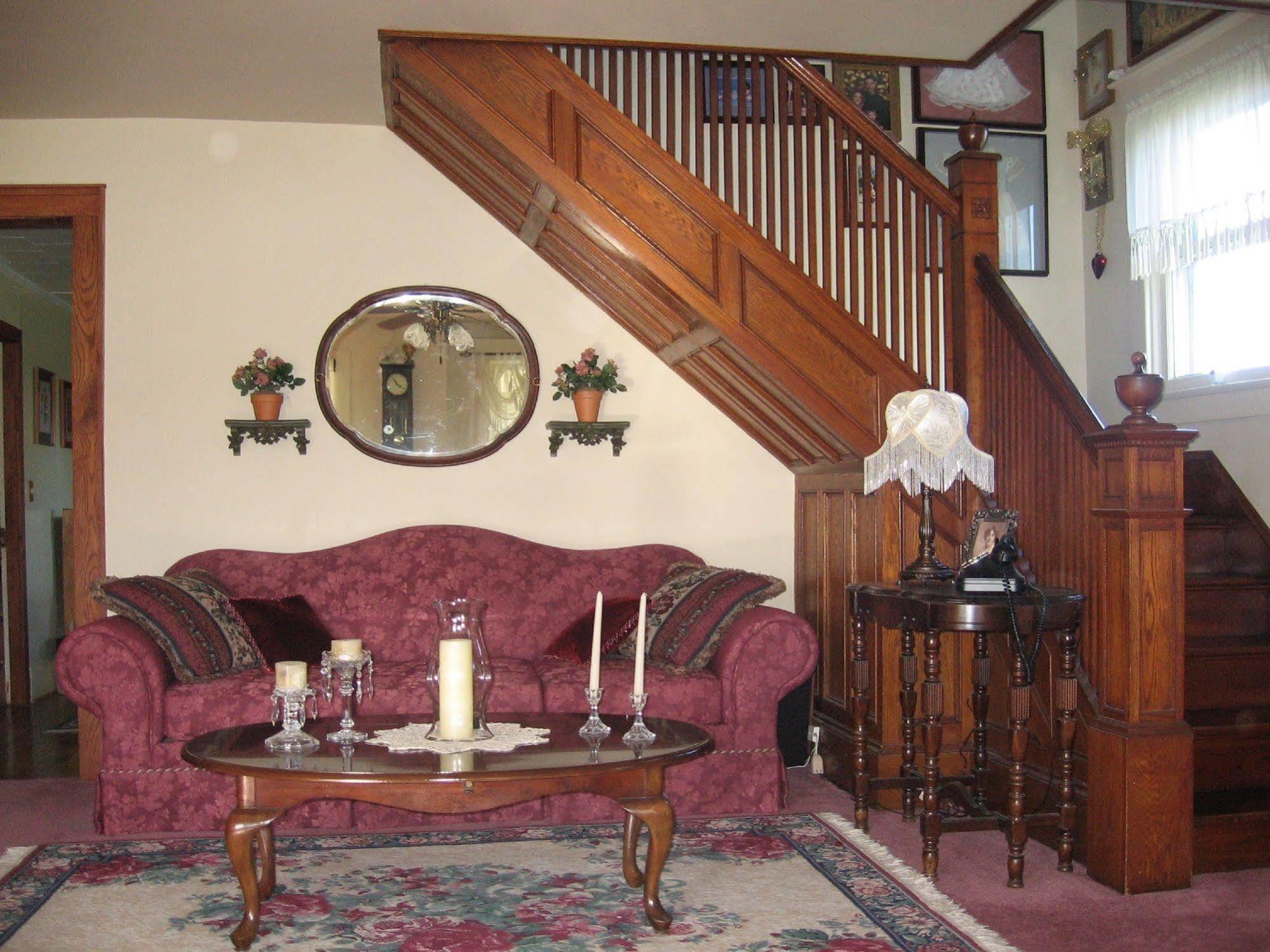 The Bella Ella Bed And Breakfast Канандейгуа Экстерьер фото