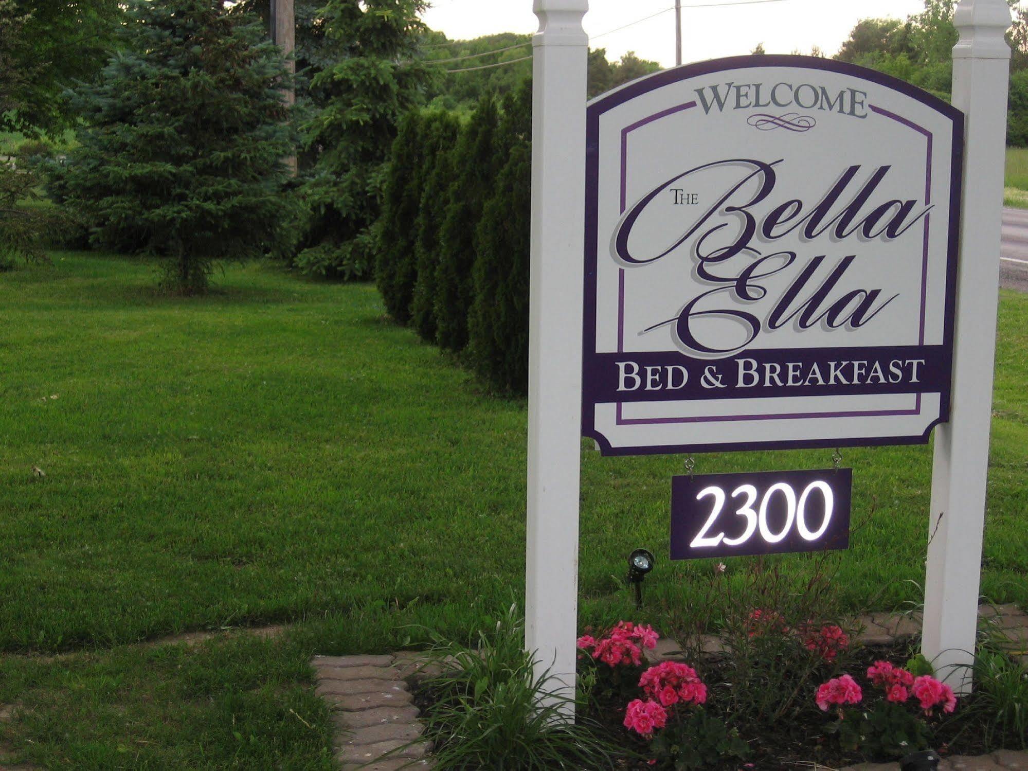 The Bella Ella Bed And Breakfast Канандейгуа Экстерьер фото